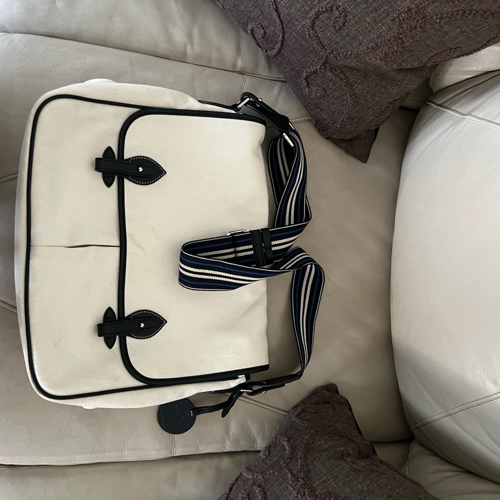 Beautiful Lanvin messenger bag - Picture 2 of 7